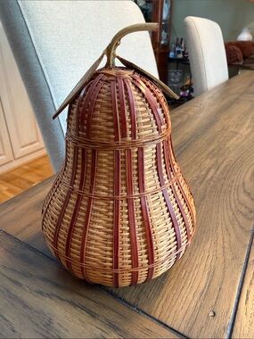 Woven Pear Accent basket with lid - Natural and Brown vintage